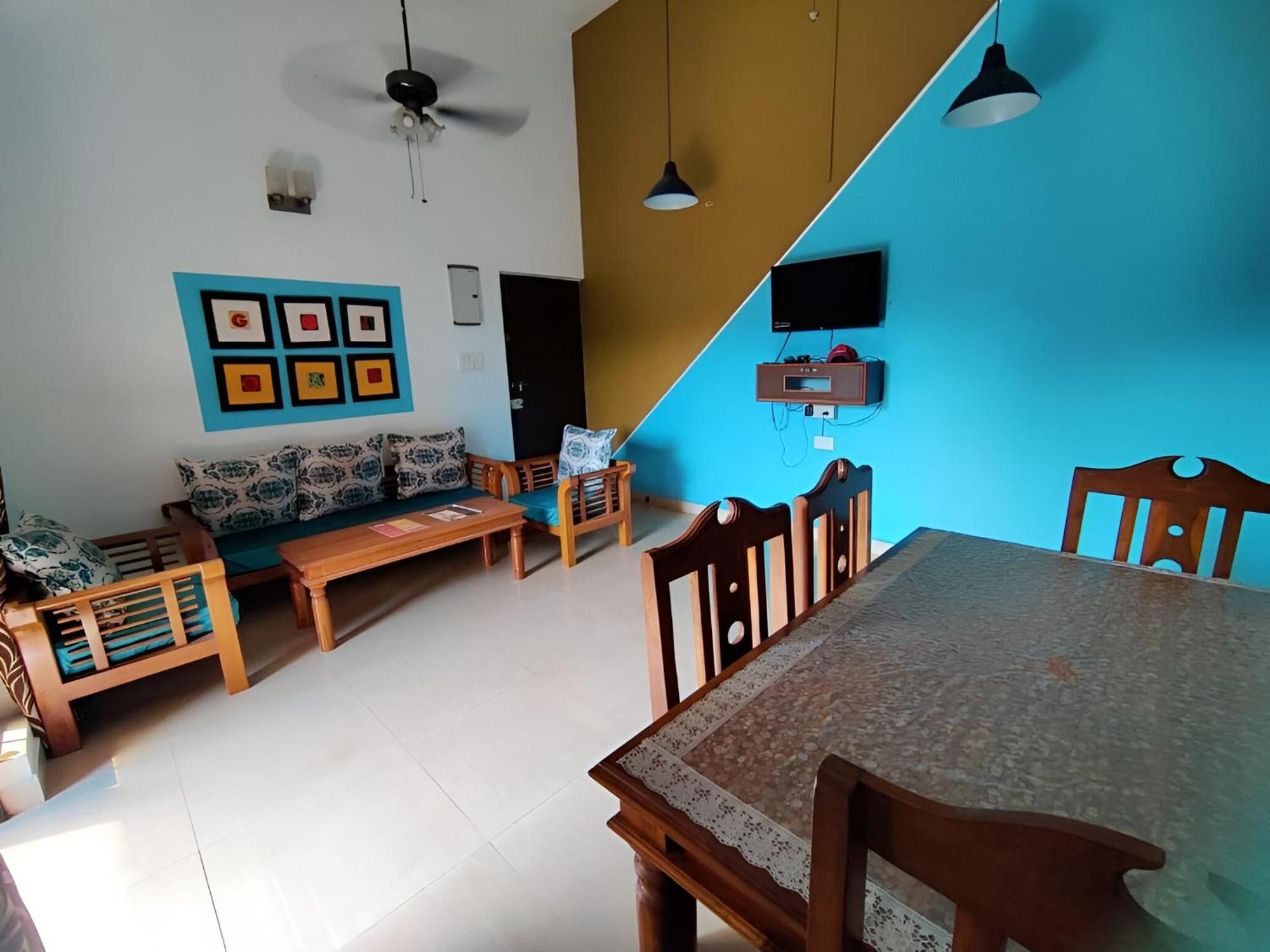 Ronne'S 2Bhk Lagoon Apartment -קלנגוטה מראה חיצוני תמונה
